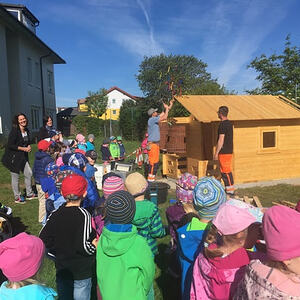 Ein Puppenhaus für den Kindergarten