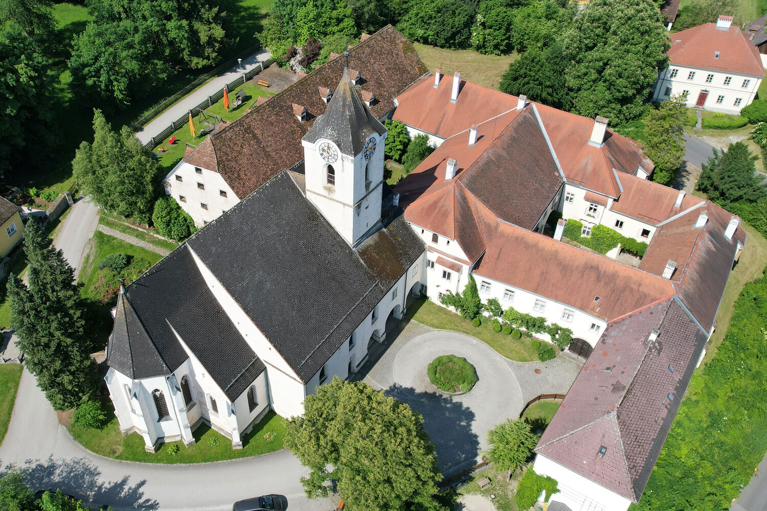 St. Pantaleon-Erla